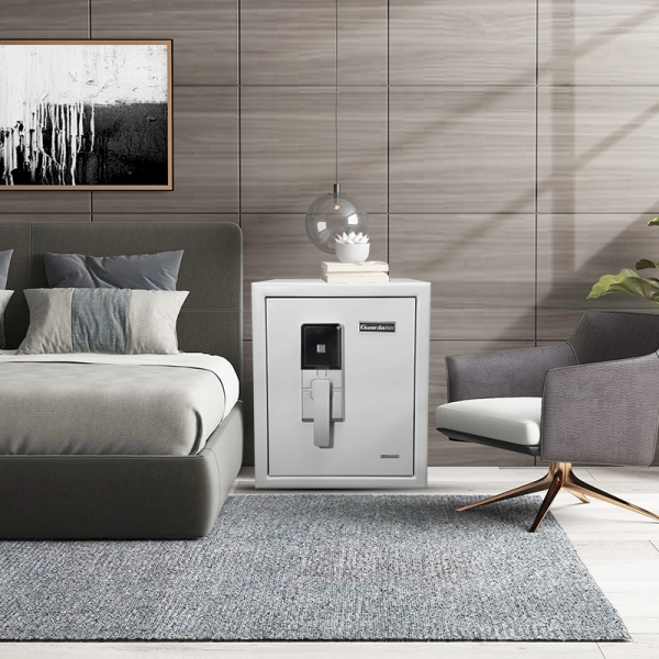 家用防火保險箱可作為床頭柜的快樂